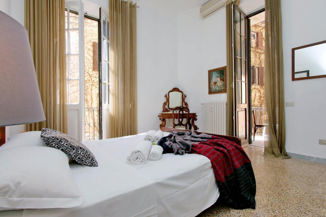 רומא 4Bnb - Tiberina Spacious Apartment מראה חיצוני תמונה